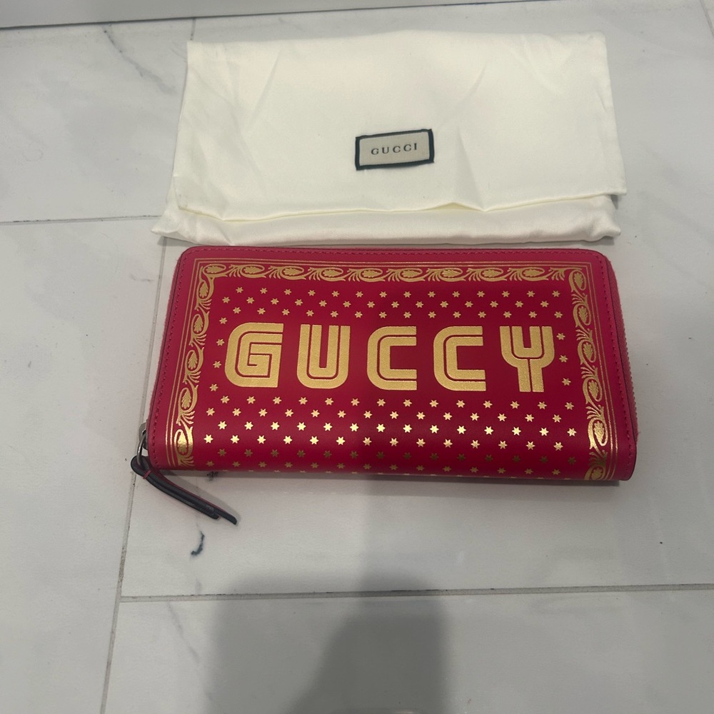 NWOT Gucci X Sega Collaboration Zippy Wallet Full Set